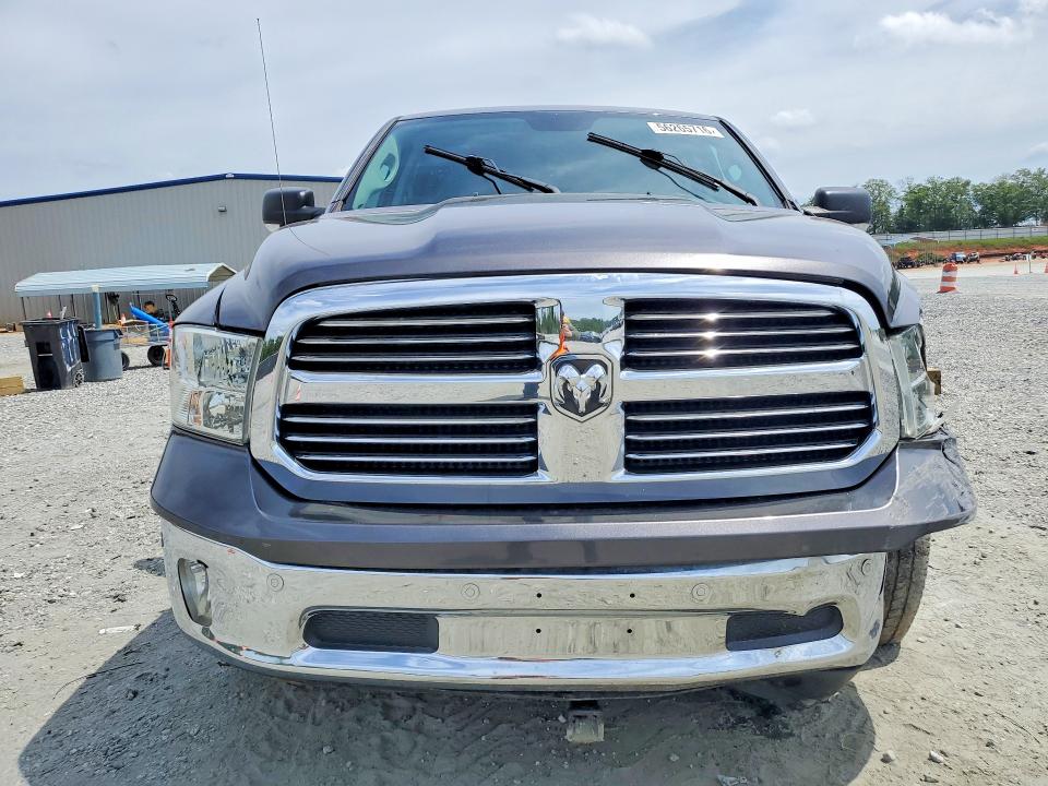 56265716 :رقم المزاد ، 1C6RR6TT2JS171044 vin ، 2018 Ram 1500 مزاد بيع