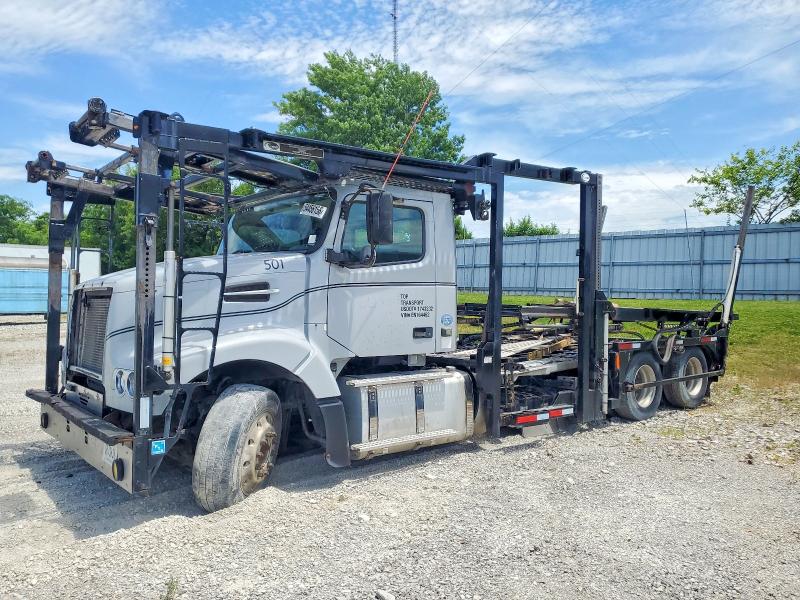 54456156 :رقم المزاد ، 4V5RC9DG5EN164462 vin ، 2014 Volvo Vah مزاد بيع