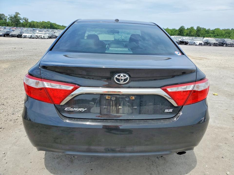 56556826 :رقم المزاد ، 4T1BF1FK6HU316931 vin ، 2017 Toyota Camry مزاد بيع