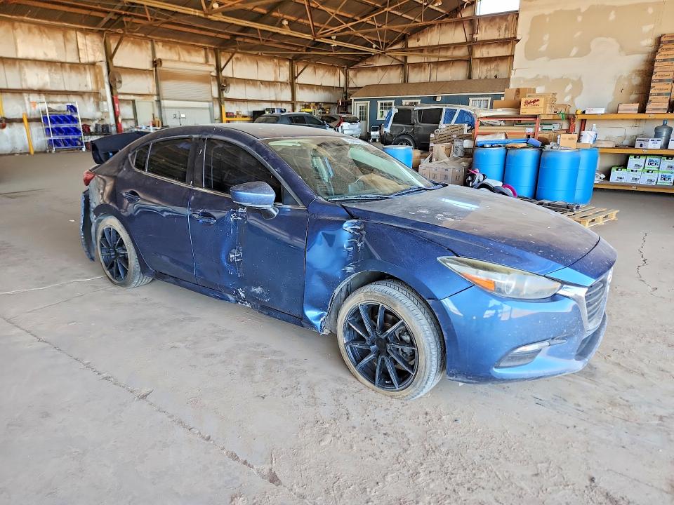 55462016 :رقم المزاد ، JM1BN1V76H1105234 vin ، 2017 Mazda 3 مزاد بيع