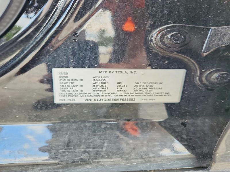 56185046 :رقم المزاد ، 5YJYGDEE6MF088652 vin ، 2021 Tesla Model Y مزاد بيع