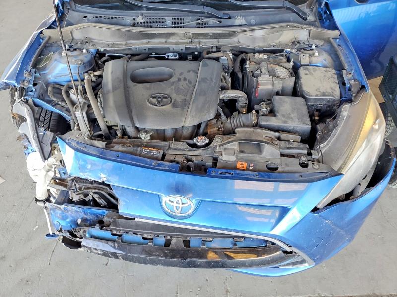 56981576 :رقم المزاد ، 3MYDLBYV7HY147715 vin ، 2017 Toyota Yaris Ia مزاد بيع