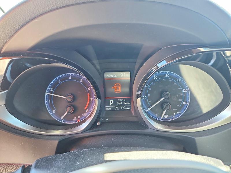 57191476 :رقم المزاد ، 5YFBURHE2FP207702 vin ، 2015 Toyota Corolla مزاد بيع