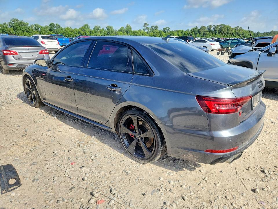 57427736 :رقم المزاد ، WAUC4AF45JA065520 vin ، 2018 Audi S4 مزاد بيع