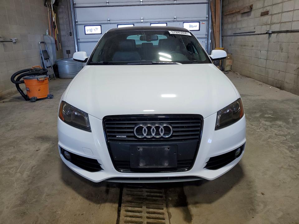 Продаж на аукціоні авто 2012 Audi A3, vin: WAUMFBFM0CA061687, номер лоту: 57885896