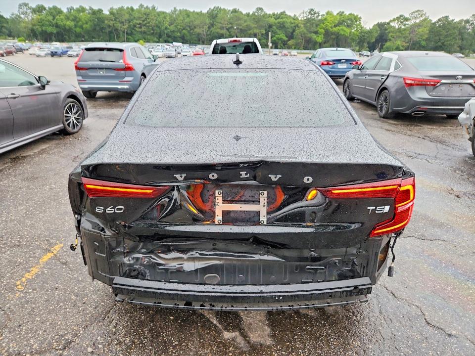 2021 Volvo S60 მანქანა იყიდება აუქციონზე, vin: 7JR102FM4MG080962, აუქციონის ნომერი: 58379546