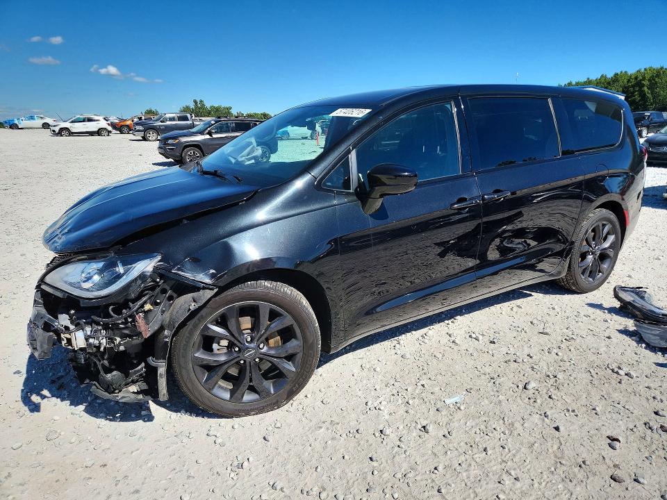 2020 Chrysler Pacifica მანქანა იყიდება აუქციონზე, vin: 2C4RC1FGXLR147364, აუქციონის ნომერი: 57406216