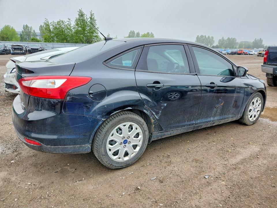56491106 :رقم المزاد ، 1FAHP3F24CL412133 vin ، 2012 Ford Focus مزاد بيع