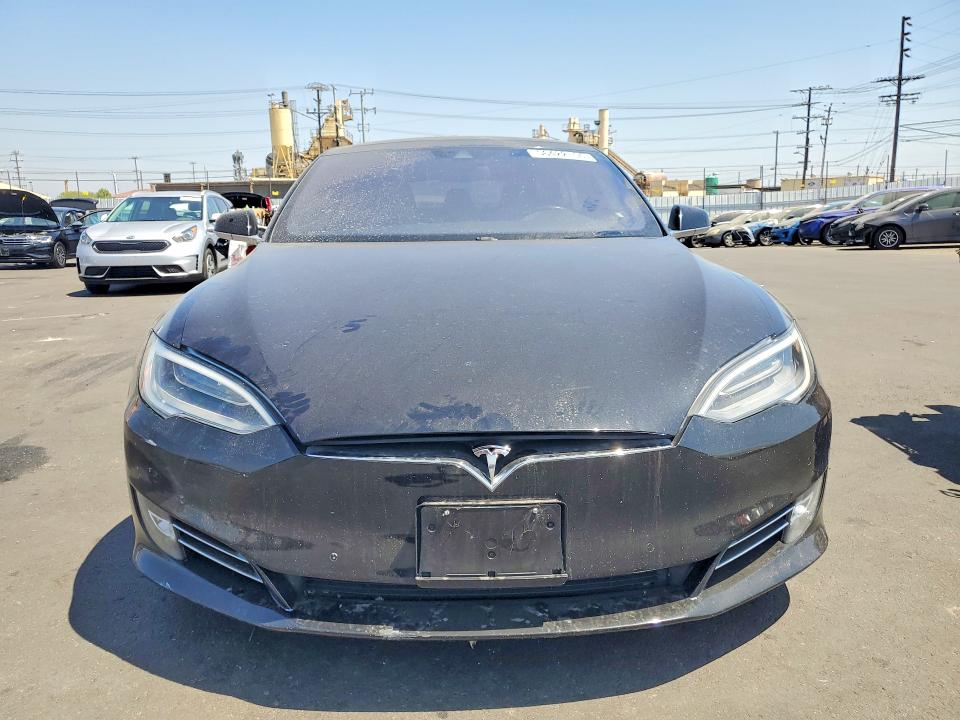 Продаж на аукціоні авто 2016 Tesla Model S, vin: 5YJSA1E2XGF144804, номер лоту: 56422106