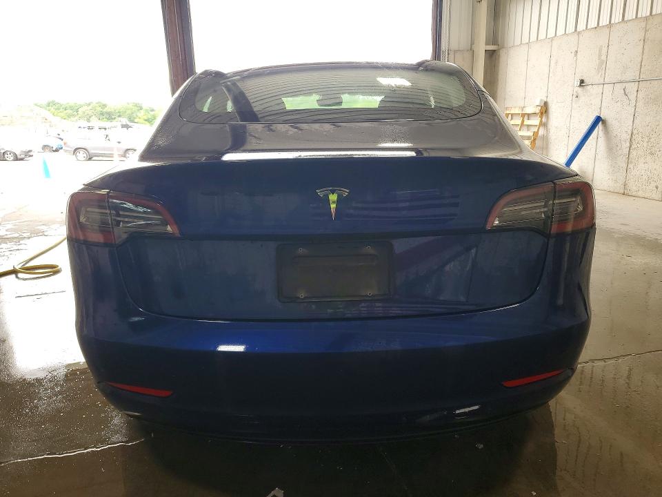 2022 Tesla Model 3 მანქანა იყიდება აუქციონზე, vin: 5YJ3E1EAXNF370807, აუქციონის ნომერი: 56760156