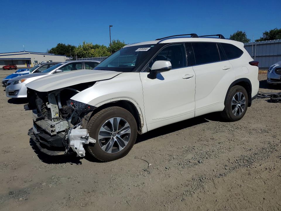 55369566 :رقم المزاد ، 5TDHZRBH4MS538011 vin ، 2021 Toyota Highlander مزاد بيع