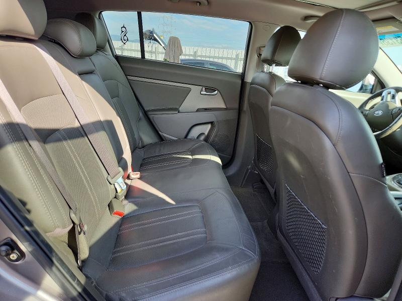 55353136 :رقم المزاد ، KNDPCCA23C7346417 vin ، 2012 Kia Sportage مزاد بيع
