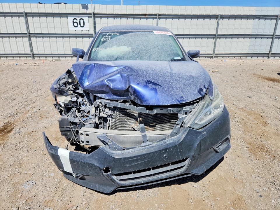 2017 Nissan Altima მანქანა იყიდება აუქციონზე, vin: 1N4AL3AP2HC131858, აუქციონის ნომერი: 48874836