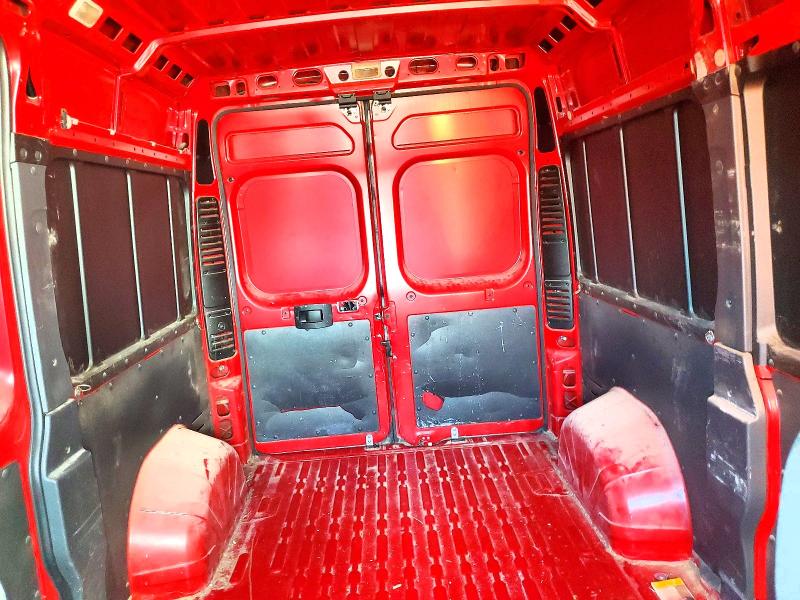 55930906 :رقم المزاد ، 3C6TRVBG8HE502792 vin ، 2017 Ram Promaster 1500 مزاد بيع