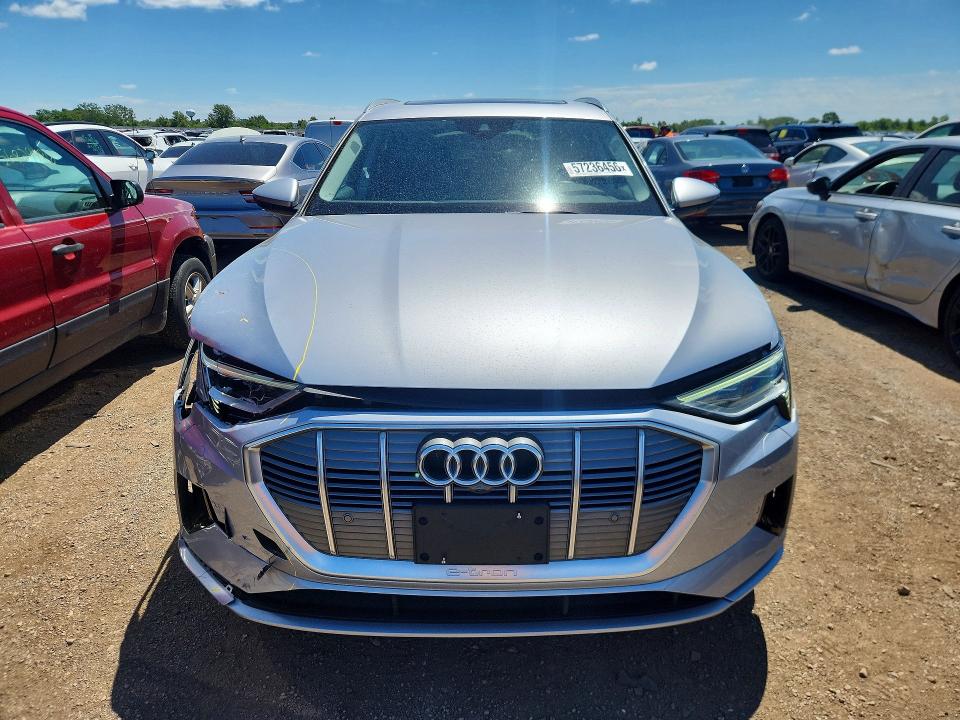 Aukcja sprzedaży 2022 Audi E-tron, vin: WA1LAAGE7NB014307, numer aukcji: 57236456