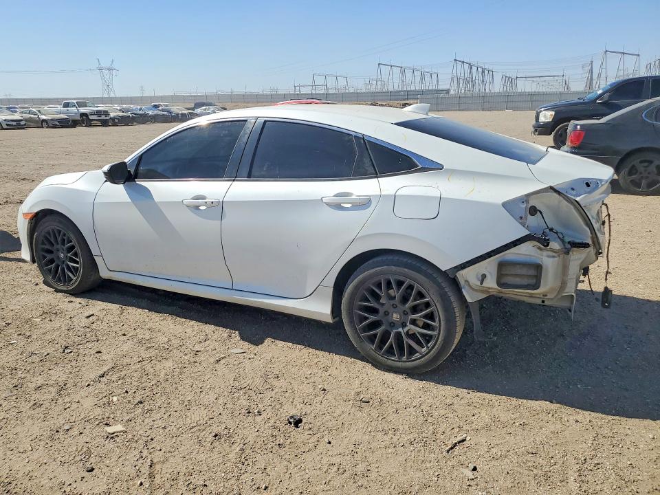 56343366 :رقم المزاد ، 19XFC2F7XJE207280 vin ، 2018 Honda Civic مزاد بيع