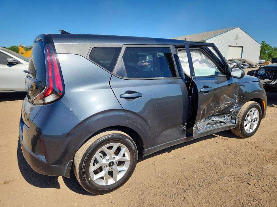 2025 Kia Soul მანქანა იყიდება აუქციონზე, vin: KNDJ23AU1S7269085, აუქციონის ნომერი: 56105476