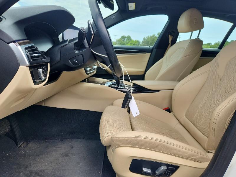 57949406 :رقم المزاد ، WBA53BH06NCL01985 vin ، 2022 Bmw 530 مزاد بيع