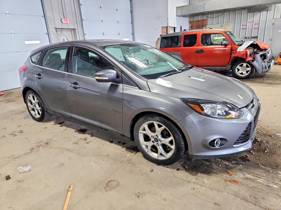 2013 Ford Focus მანქანა იყიდება აუქციონზე, vin: 1FADP3N20DL300334, აუქციონის ნომერი: 58839366