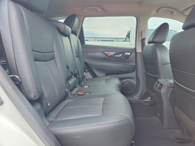 57603146 :رقم المزاد ، 5N1AT2MT2LC745133 vin ، 2020 Nissan Rogue مزاد بيع