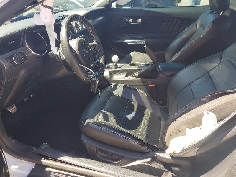55976596 :رقم المزاد ، 1FA6P8CF1L5170675 vin ، 2020 Ford Mustang مزاد بيع