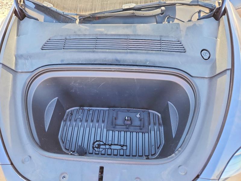 55778076 :رقم المزاد ، 7SAYGDEE6PF787660 vin ، 2023 Tesla Model Y مزاد بيع