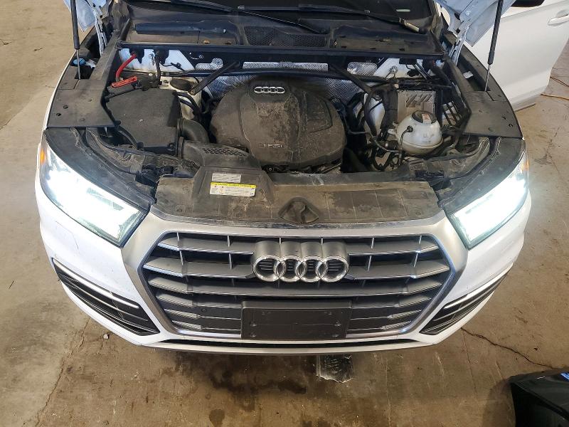 58127066 :رقم المزاد ، WA1BNAFY7J2174533 vin ، 2018 Audi Q5 مزاد بيع