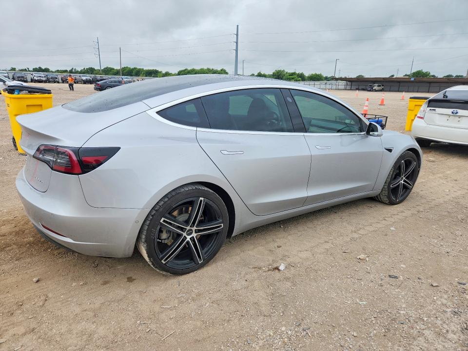 2018 Tesla Model 3 მანქანა იყიდება აუქციონზე, vin: 5YJ3E1EBXJF116968, აუქციონის ნომერი: 55820466