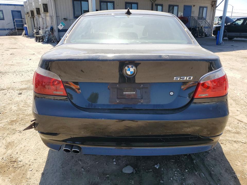 2007 Bmw 530 მანქანა იყიდება აუქციონზე, vin: WBANE73507CM53130, აუქციონის ნომერი: 57251356