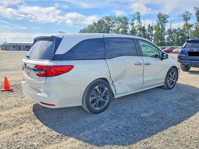 58150306 :رقم المزاد ، 5FNRL6H96NB061320 vin ، 2022 Honda Odyssey مزاد بيع