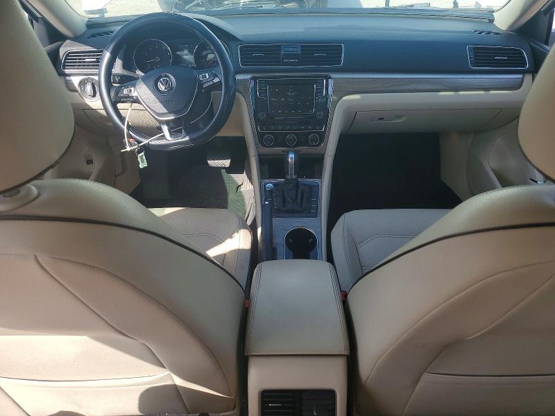 58774156 :رقم المزاد ، 1VWBA7A34JC046774 vin ، 2018 Volkswagen Passat مزاد بيع