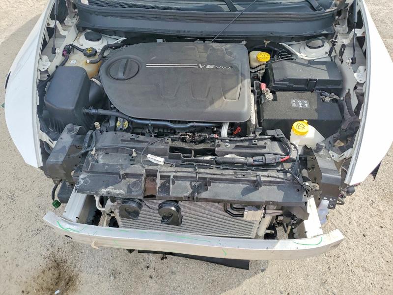 55557846 :رقم المزاد ، 1C4PJLCS0GW137330 vin ، 2016 Jeep Cherokee مزاد بيع