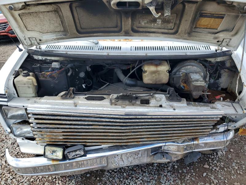 1984 Chevrolet G20 მანქანა იყიდება აუქციონზე, vin: 1GBEG25H8E7118831, აუქციონის ნომერი: 55994316