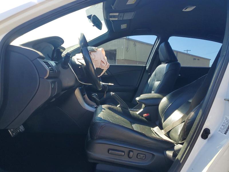 57113996 :رقم المزاد ، 1HGCR2F1XHA197958 vin ، 2017 Honda Accord مزاد بيع