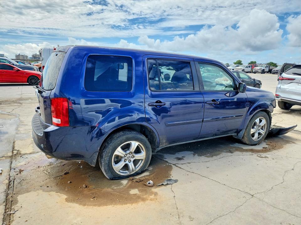 55980816 :رقم المزاد ، 5FNYF3H45DB018589 vin ، 2013 Honda Pilot مزاد بيع