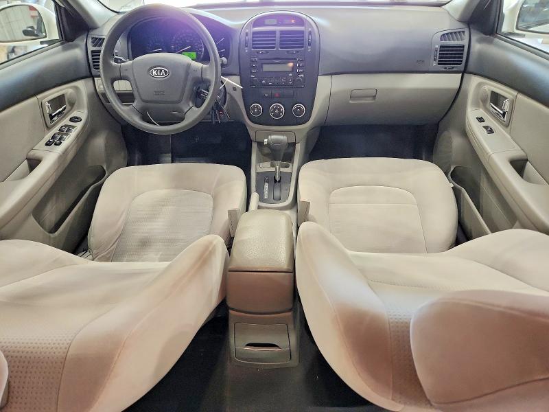 58023206 :رقم المزاد ، KNAFE221795613517 vin ، 2009 Kia Spectra مزاد بيع