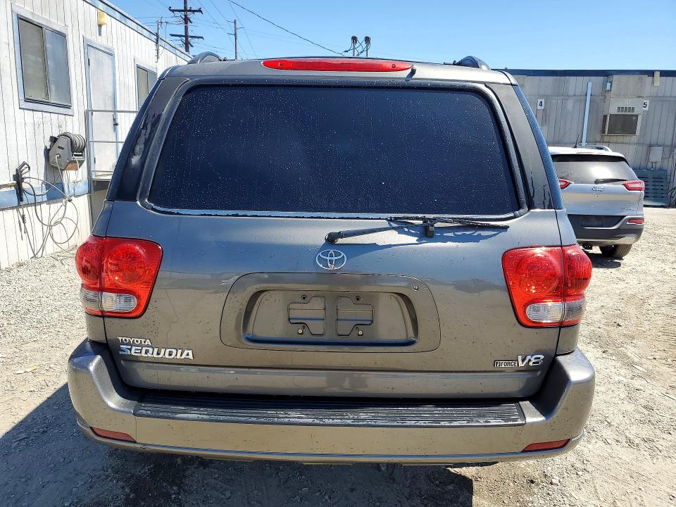 Auction sale of the 2005 Toyota Sequoia, vin: 5TDZT34A45S239915, lot number: 57512806