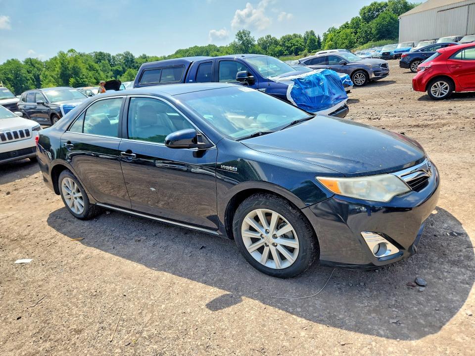 Продаж на аукціоні авто 2014 Toyota Camry Hybrid, vin: 4T1BD1FK7EU108106, номер лоту: 59136816