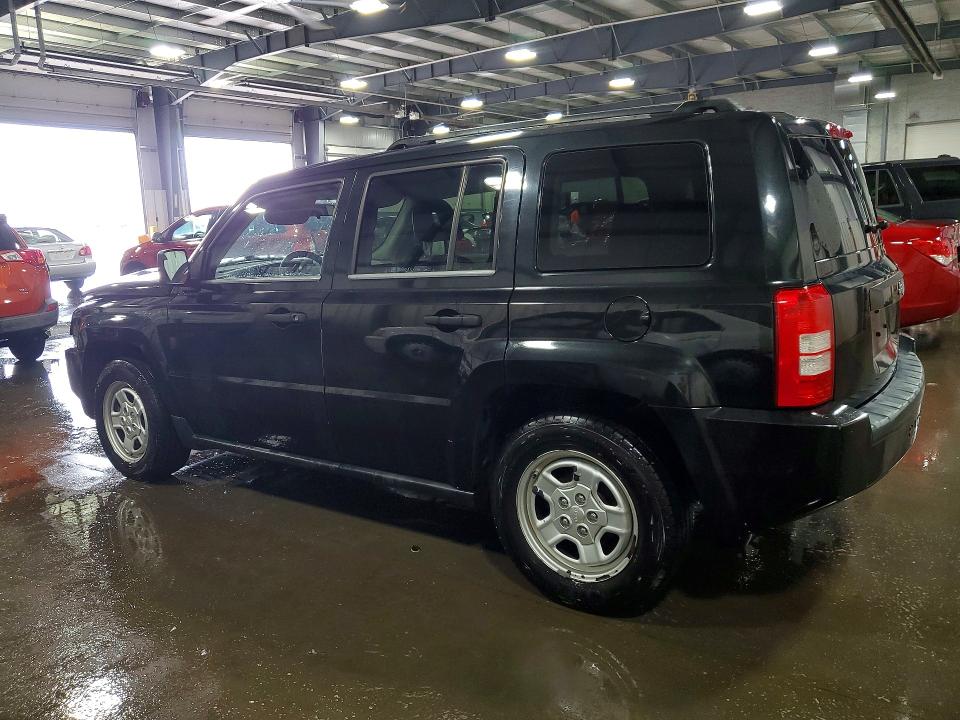 56833406 :رقم المزاد ، 1J8FT28W38D777131 vin ، 2008 Jeep Patriot مزاد بيع