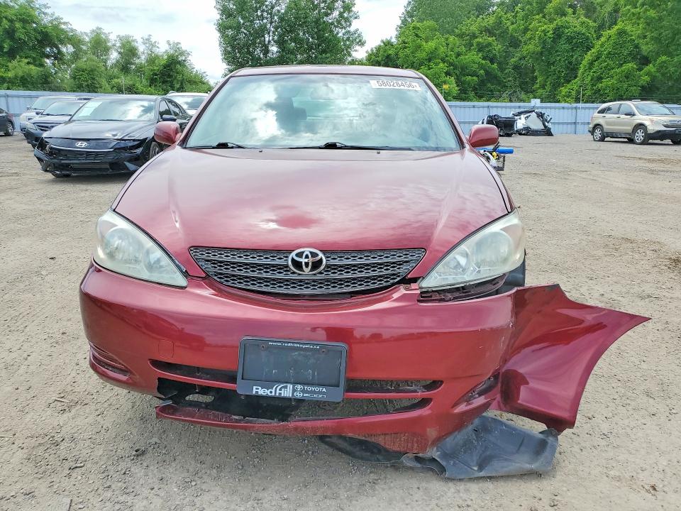 2002 Toyota Camry მანქანა იყიდება აუქციონზე, vin: JTDBE32K220073335, აუქციონის ნომერი: 58028456