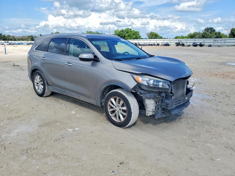 55645976 :رقم المزاد ، 5XYPG4A36JG344034 vin ، 2018 Kia Sorento مزاد بيع