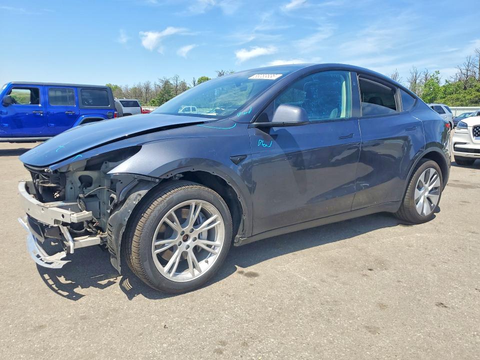 Auction sale of the 2024 Tesla Model Y, vin: 7SAYGDEE9RA253620, lot number: 58083836