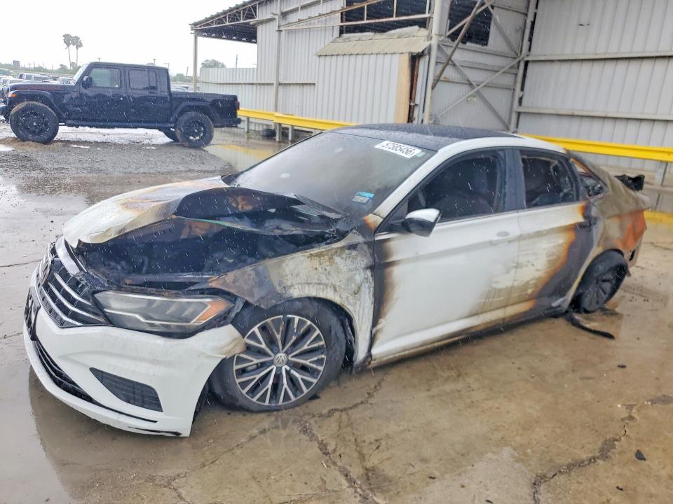 57585456 :رقم المزاد ، 3VWC57BU7MM053320 vin ، 2021 Volkswagen Jetta مزاد بيع