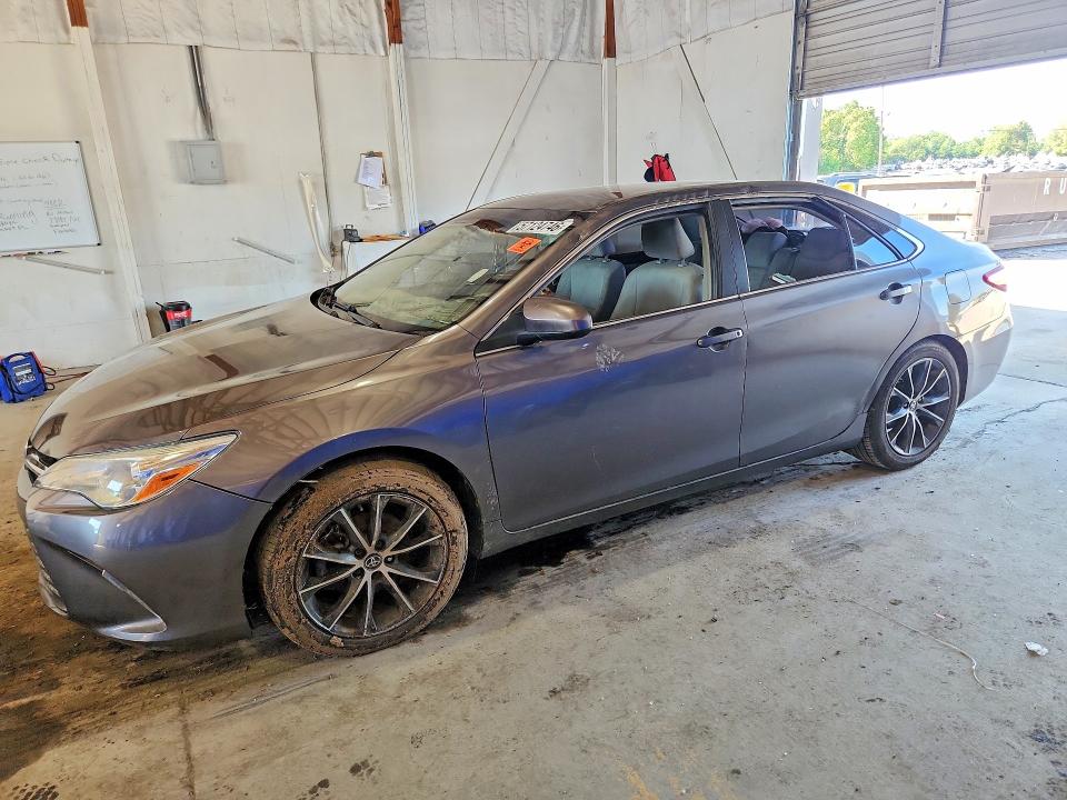 Aukcja sprzedaży 2015 Toyota Camry, vin: 4T1BF1FK9FU002106, numer aukcji: 57124746