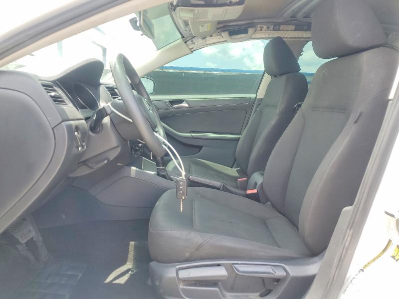 58830066 :رقم المزاد ، 3VW267AJ5GM337730 vin ، 2016 Volkswagen Jetta مزاد بيع