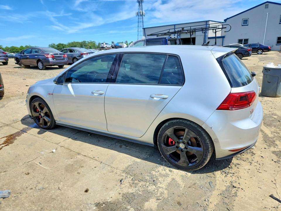 56892906 :رقم المزاد ، 3VW447AU9HM016719 vin ، 2017 Volkswagen Gti مزاد بيع