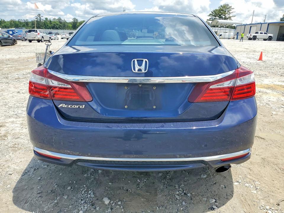 Продажа на аукционе авто 2017 Honda Accord, vin: 1HGCR2F39HA057742, номер лота: 57852626
