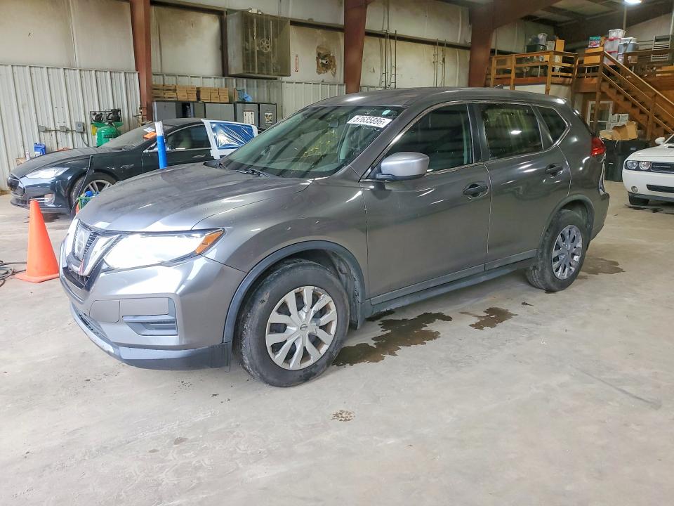 Auction sale of the 2017 Nissan Rogue, vin: KNMAT2MT1HP612948, lot number: 57635886