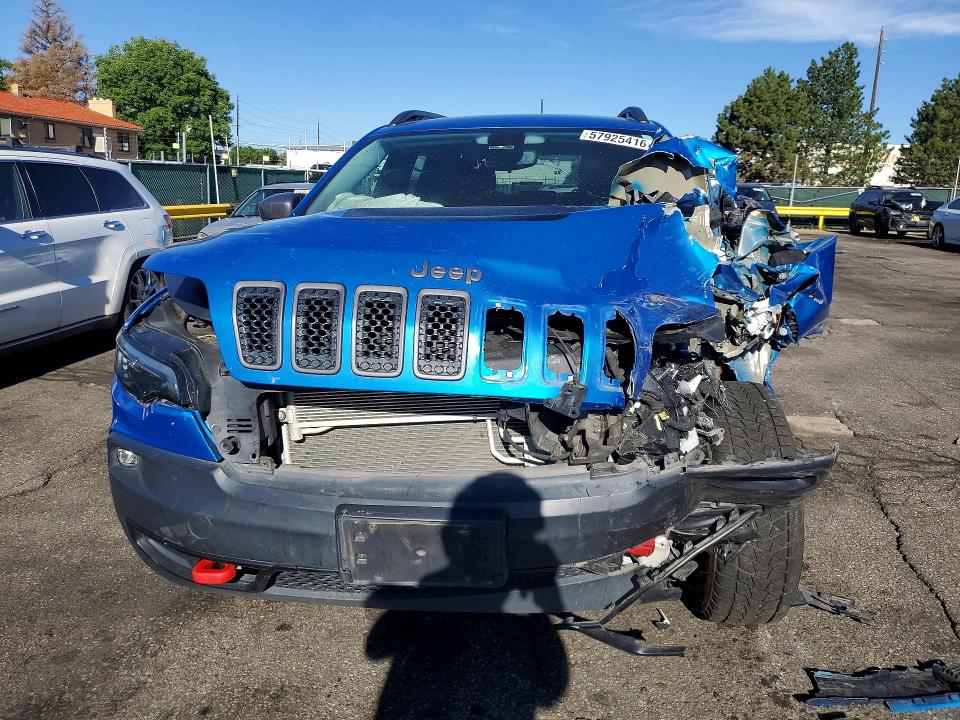 57925416 :رقم المزاد ، 1C4PJMBN6LD518011 vin ، 2020 Jeep Cherokee مزاد بيع