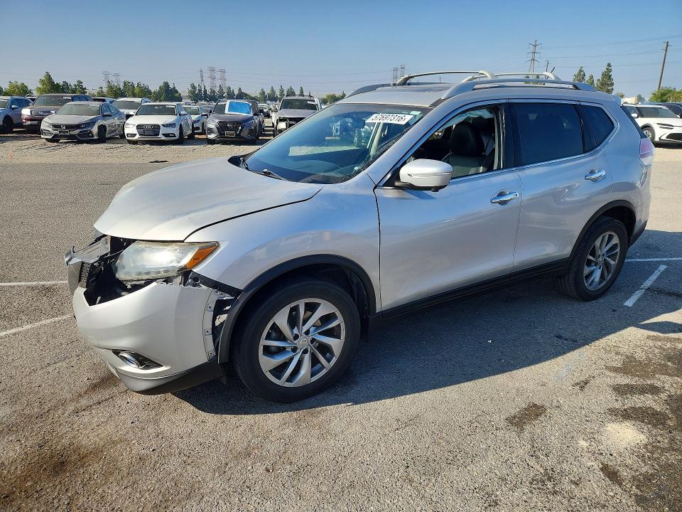 Продаж на аукціоні авто 2015 Nissan Rogue, vin: 5N1AT2MT9FC861580, номер лоту: 57697316